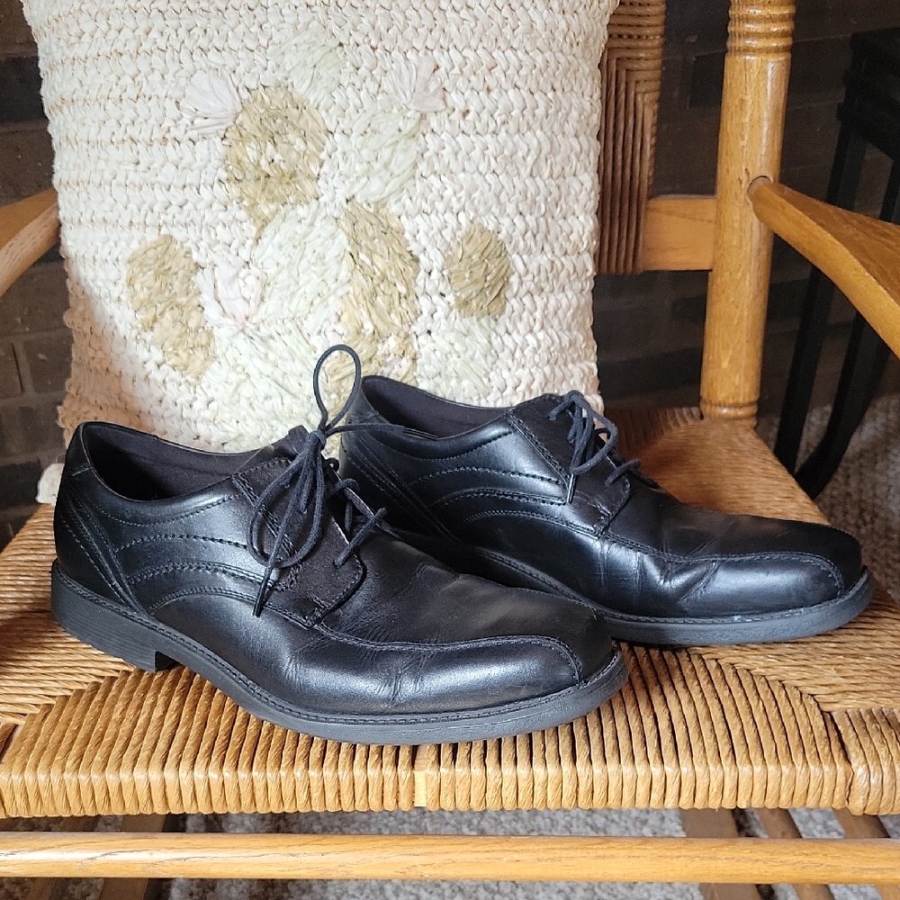 Rockport Walkability, black oxfords, size 13